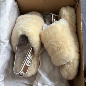 UGG Fluff Yeah Slippers NEW